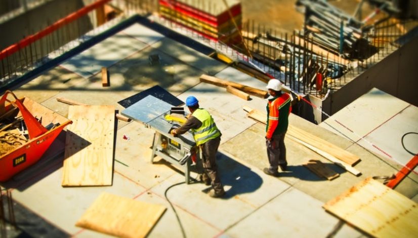 builders-building-construction